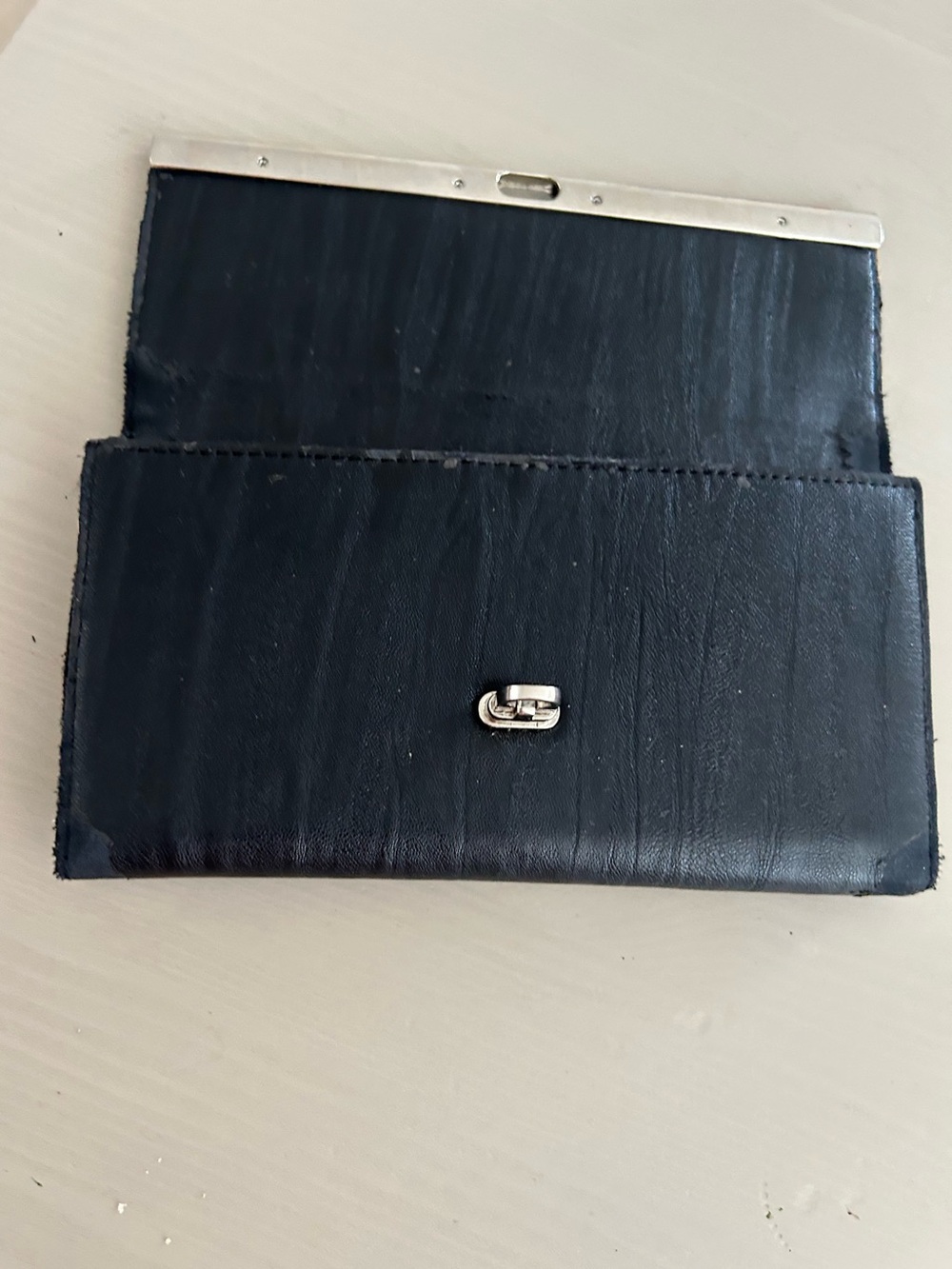 Gucci Black Leather Continental Wallet - Picture 4 of 8